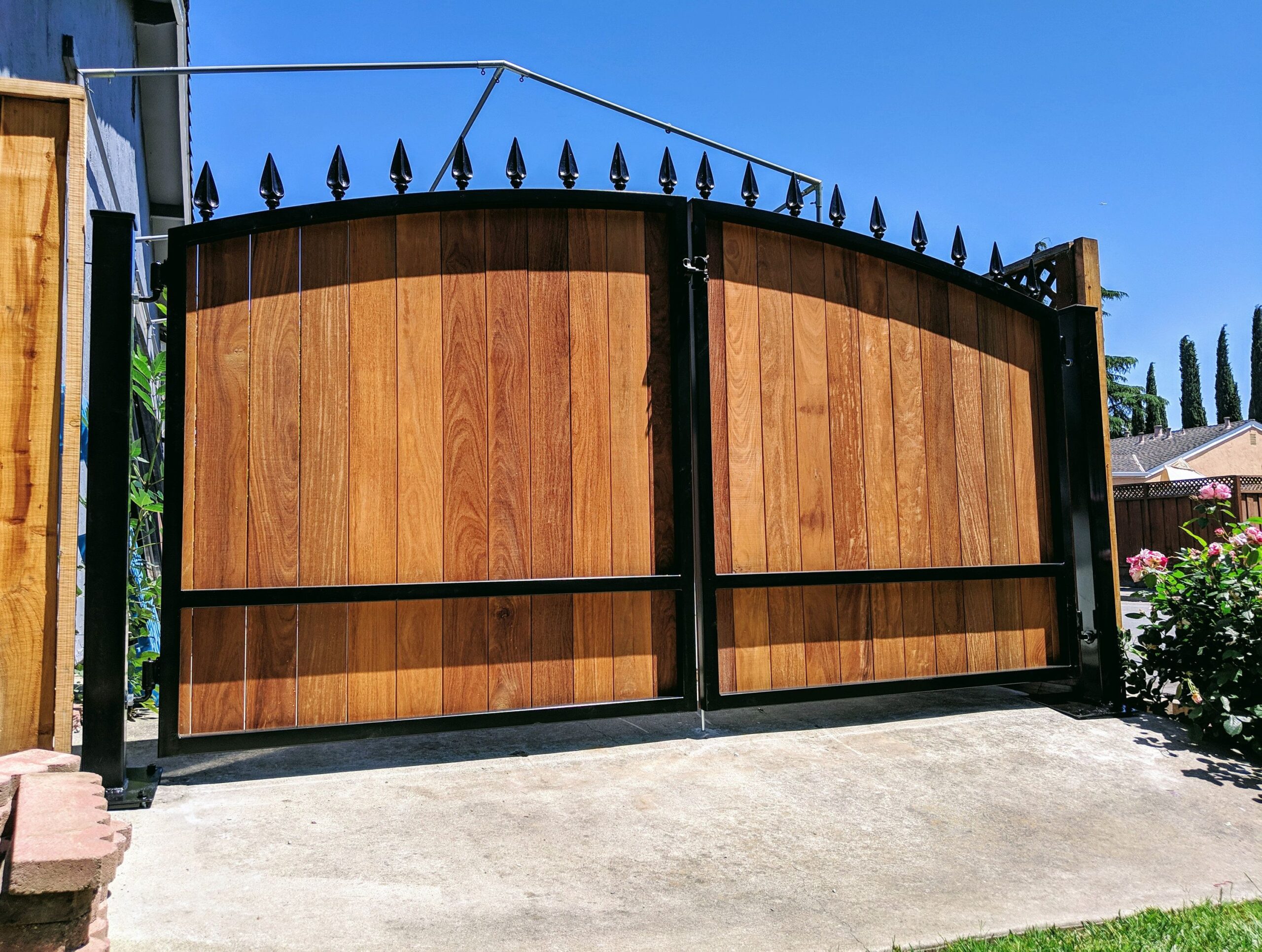 The Durability of Wooden Driveway Gates